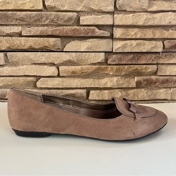 LifeStride Renada Preppy Suede Vegan Bow Mocha Mousse Flat Loafer Small Spot -8M - Picture 6 of 15